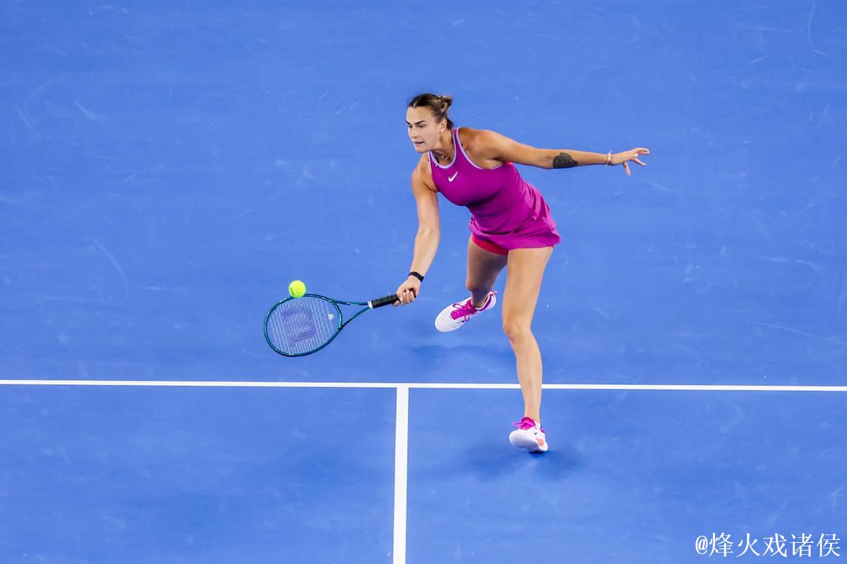 萨巴伦卡1-2不敌佩古拉 止步武网四连冠之路