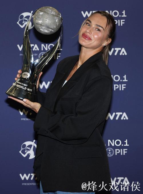 2025赛季WTA年度球员奖项揭晓  萨巴伦卡获最佳球员