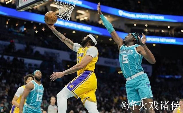 浓眉42+23统治内线 詹皇22+7+8助湖人击败黄蜂豪取4连胜 浓眉42+23统治内线 詹皇22+7+8助湖人击败黄蜂豪取4连胜